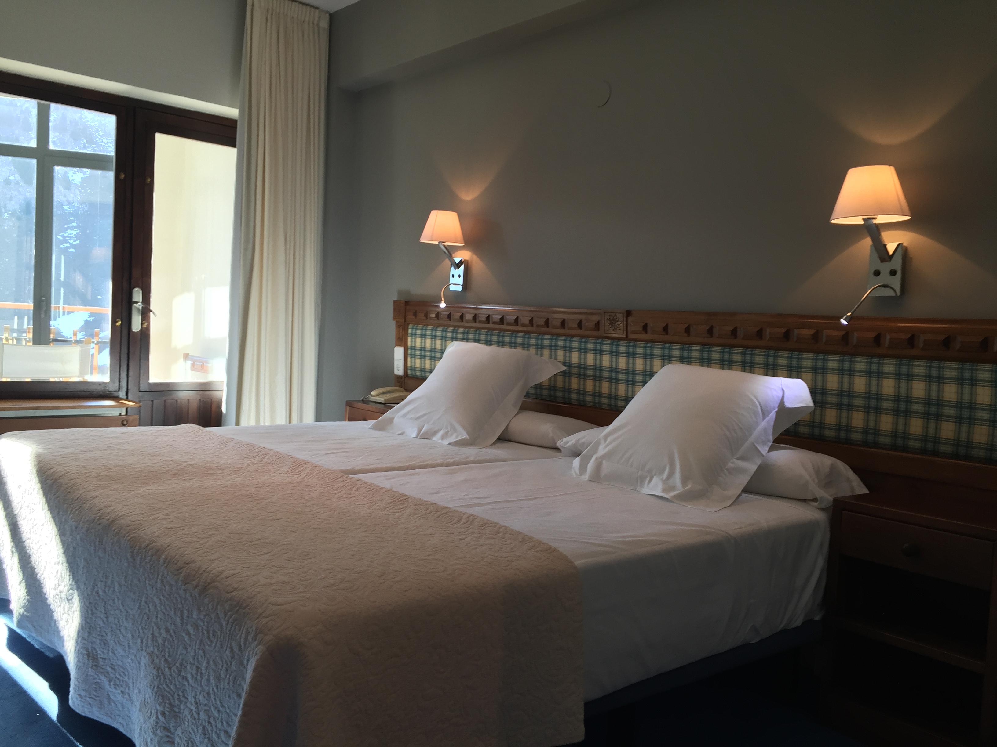 Hotel Edelweiss Candanchú Εξωτερικό φωτογραφία