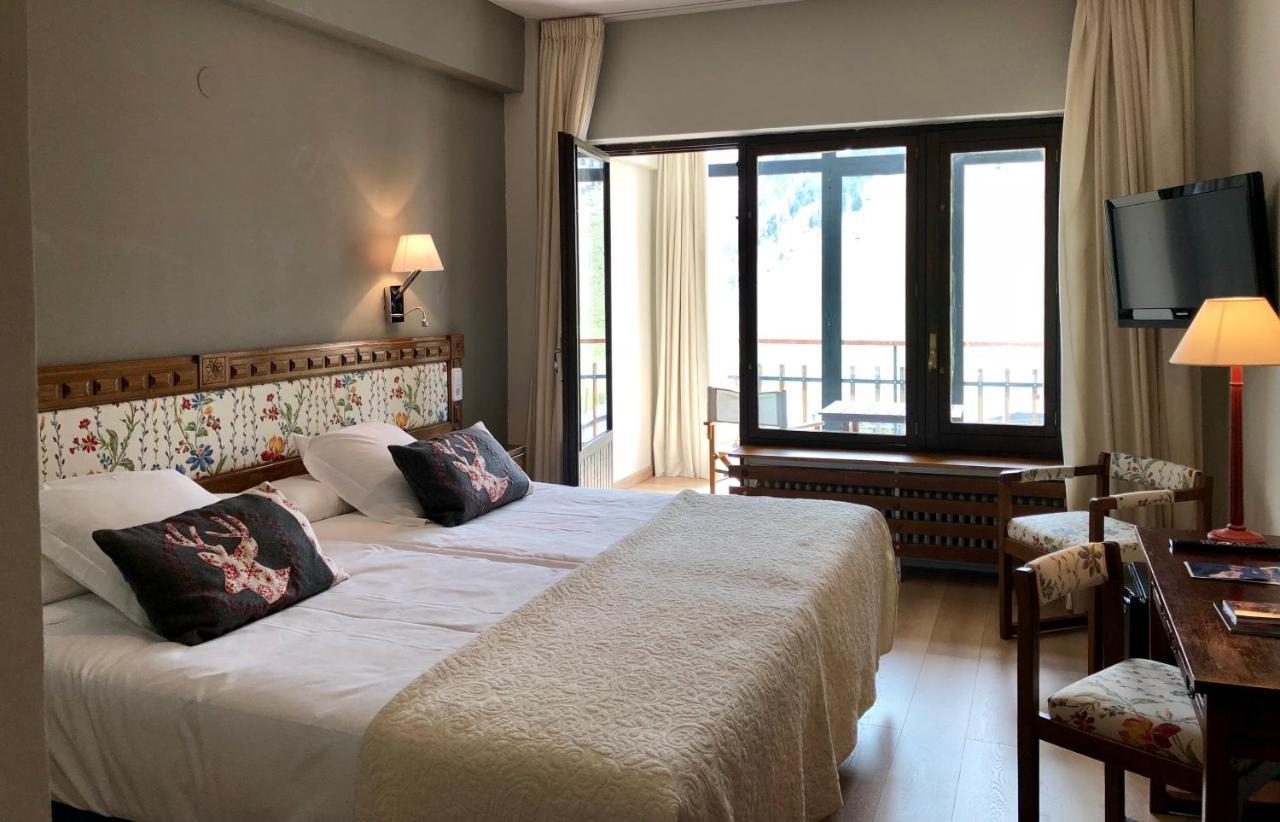 Hotel Edelweiss Candanchú Εξωτερικό φωτογραφία