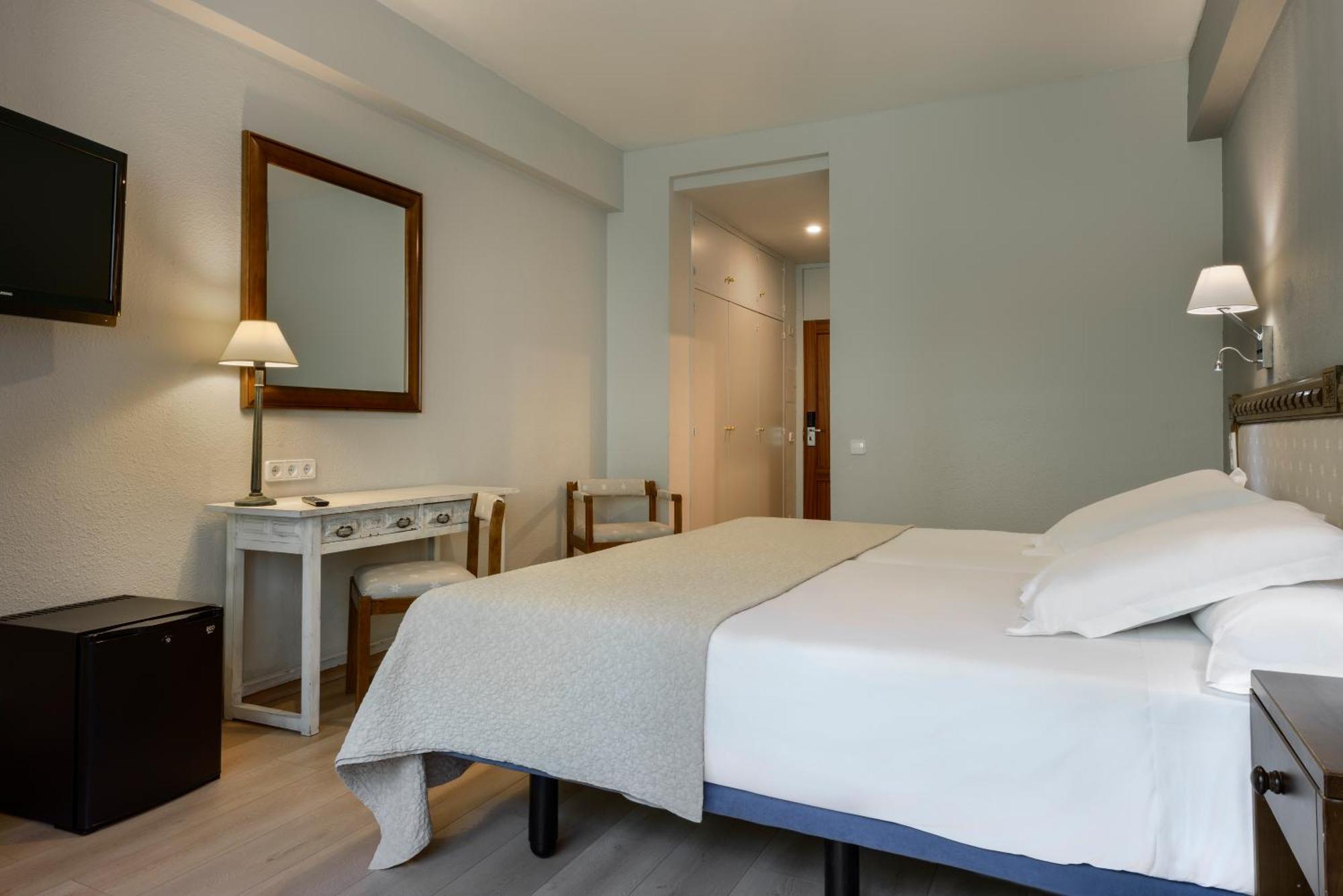 Hotel Edelweiss Candanchú Εξωτερικό φωτογραφία