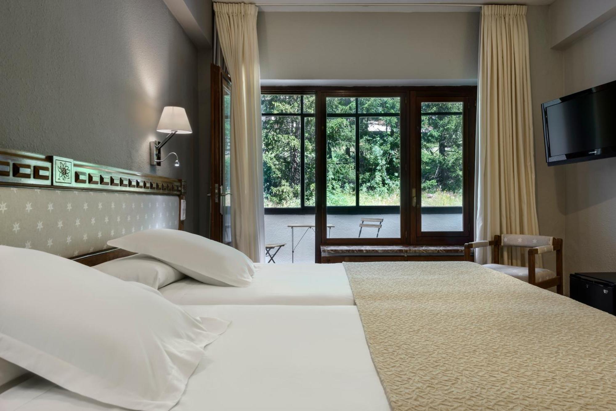 Hotel Edelweiss Candanchú Εξωτερικό φωτογραφία