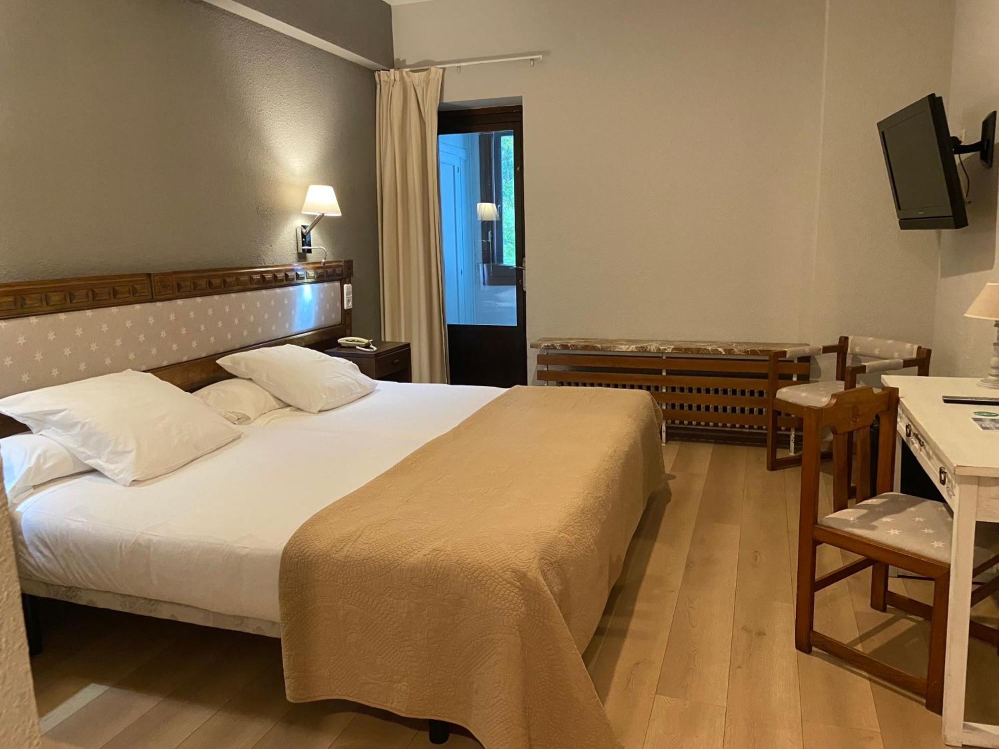 Hotel Edelweiss Candanchú Δωμάτιο φωτογραφία