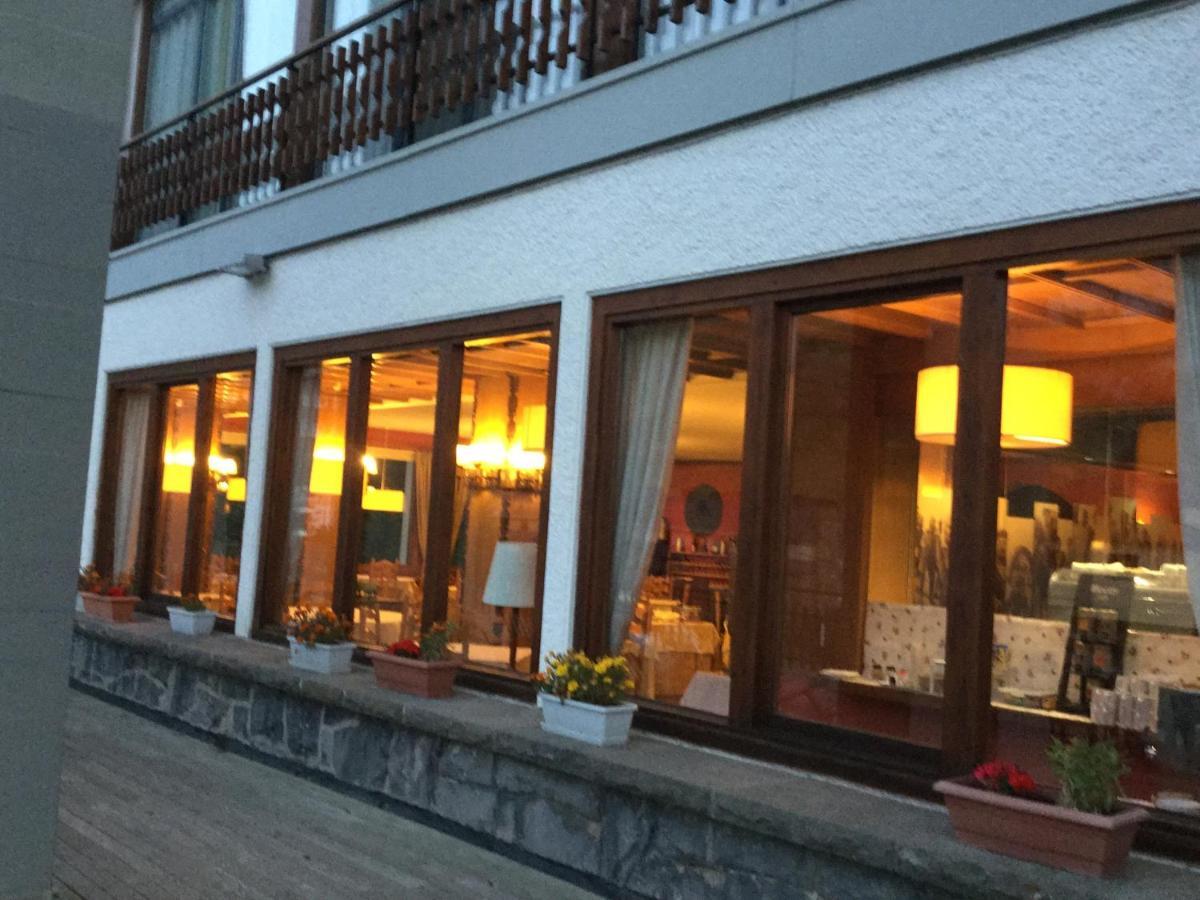 Hotel Edelweiss Candanchú Εξωτερικό φωτογραφία